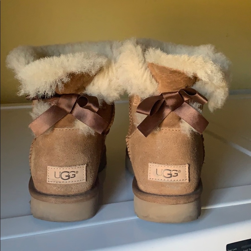 ugg mini bailey bow